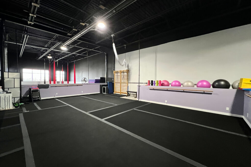 Acro Studio